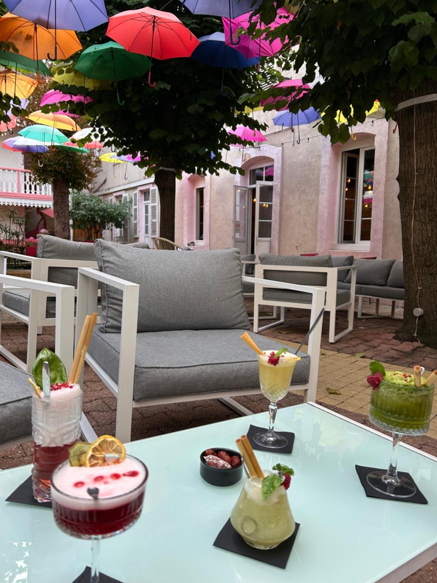Hotel & Restaurant Le Patio Vichy Buitenkant foto