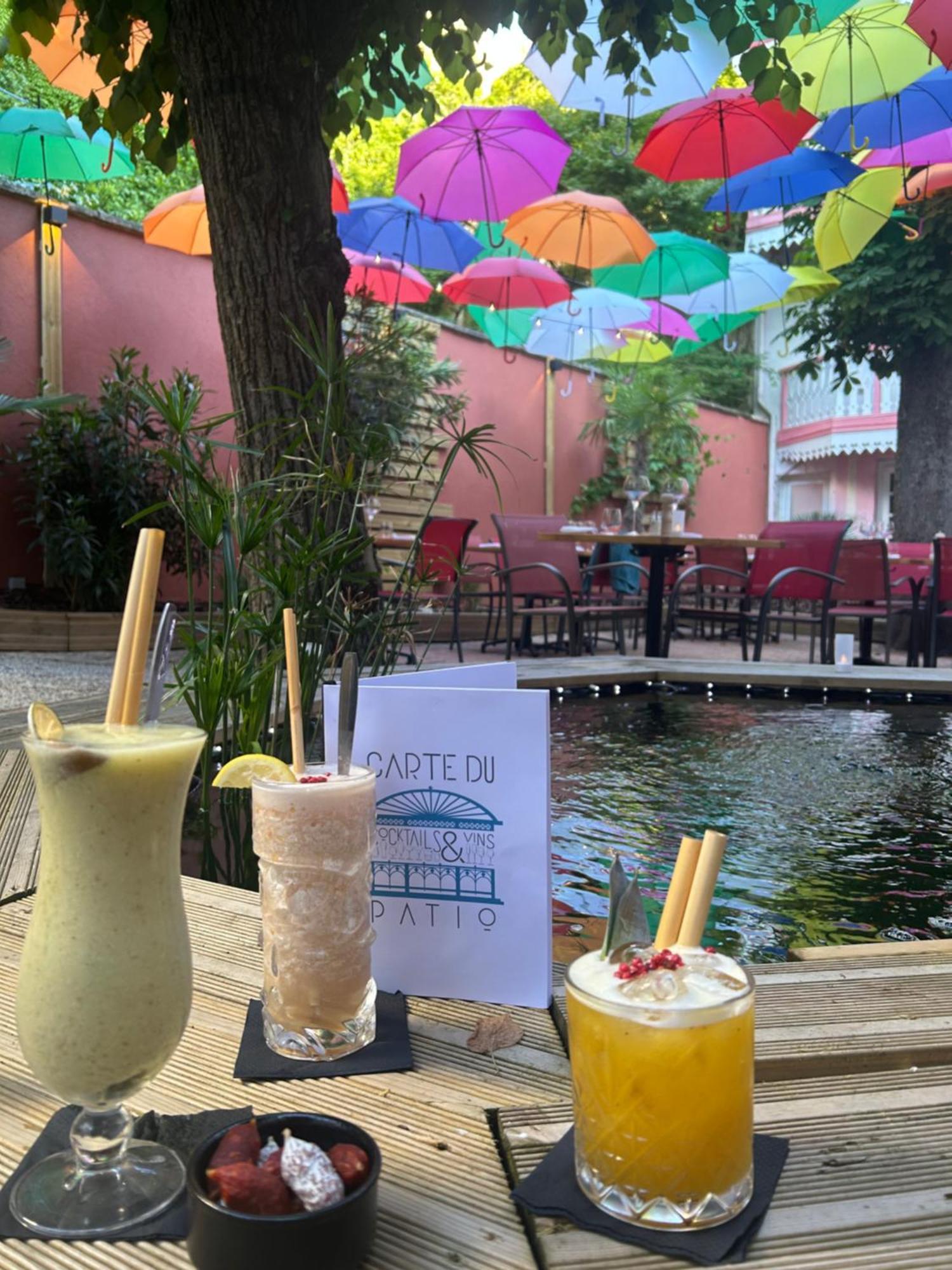 Hotel & Restaurant Le Patio Vichy Buitenkant foto