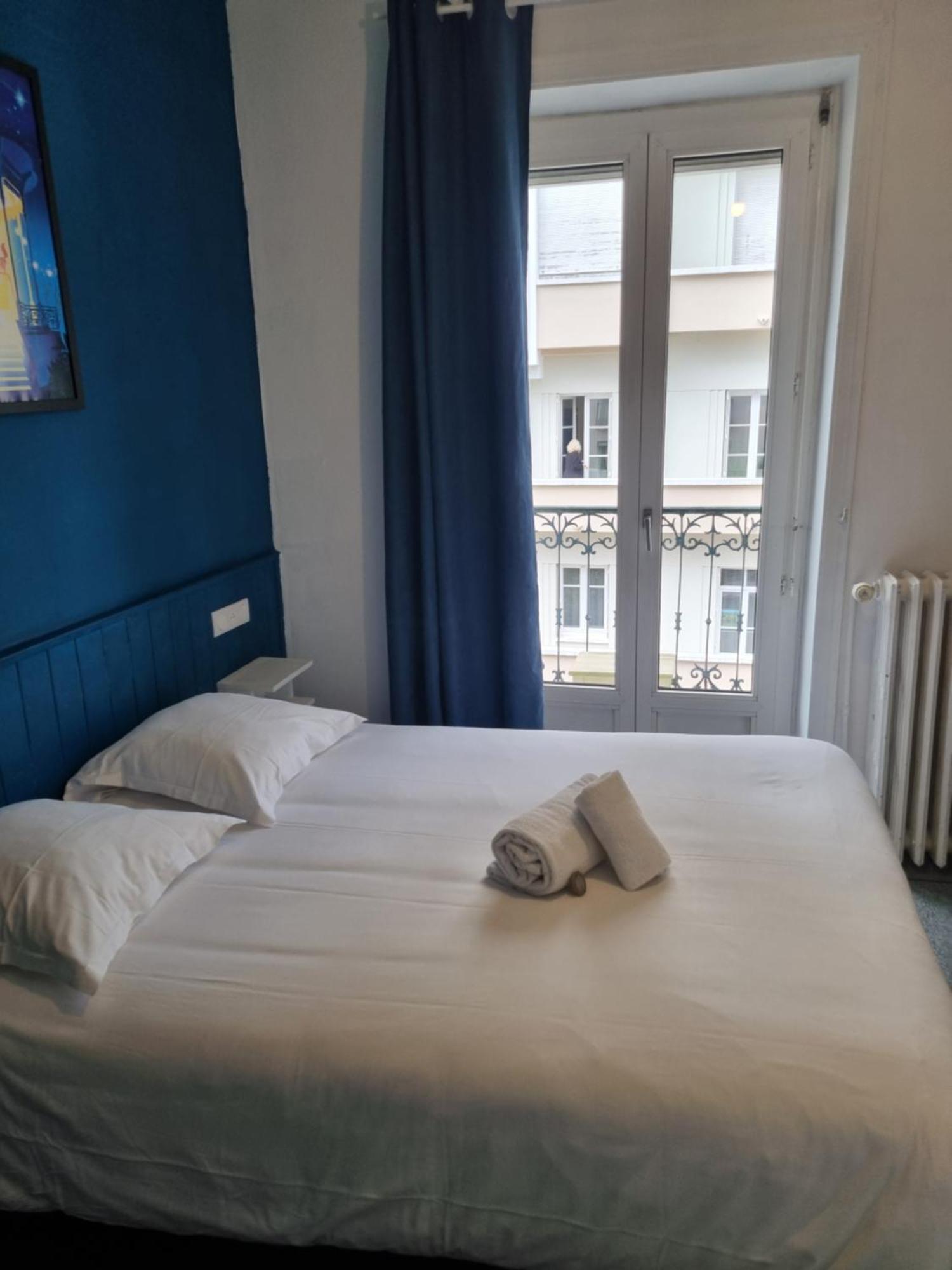 Hotel & Restaurant Le Patio Vichy Buitenkant foto